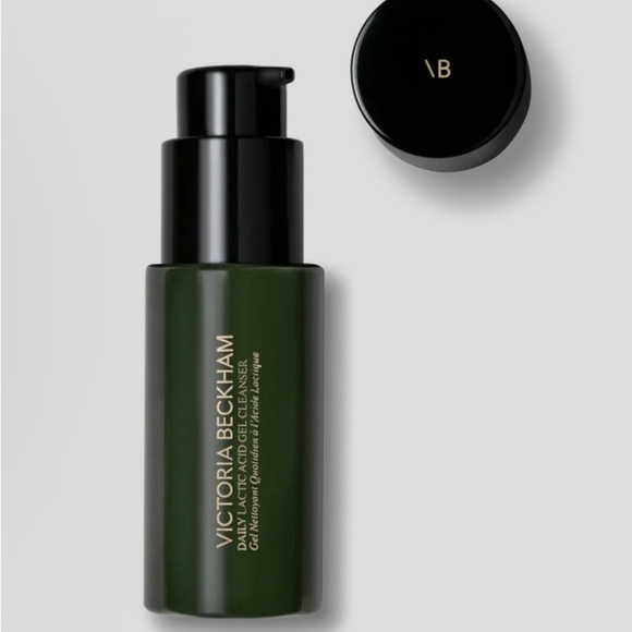 Victoria Beckham Duo Daily Cleansing Pro - Picture 4 of 5
